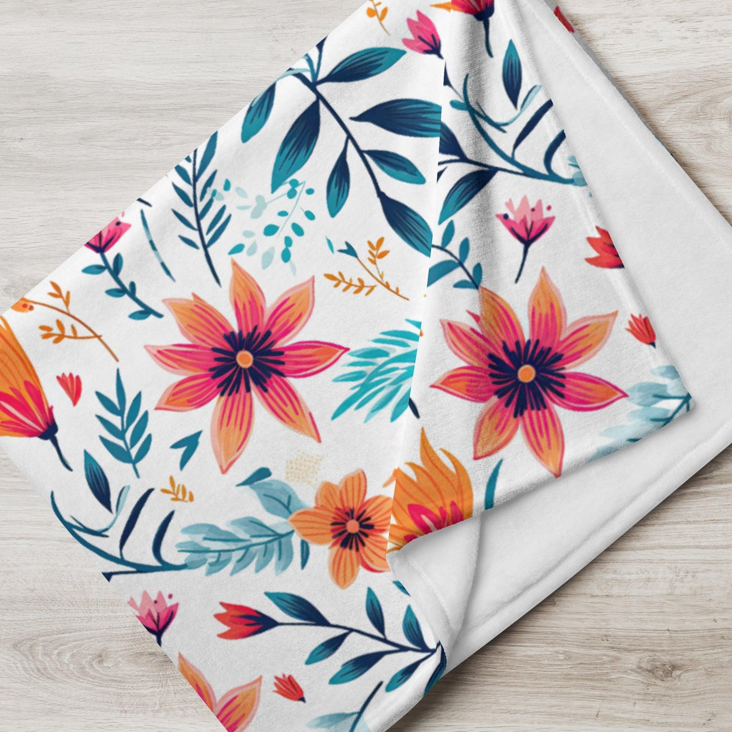 Feisty Floral Throw Blanket - The Sandy Merchant